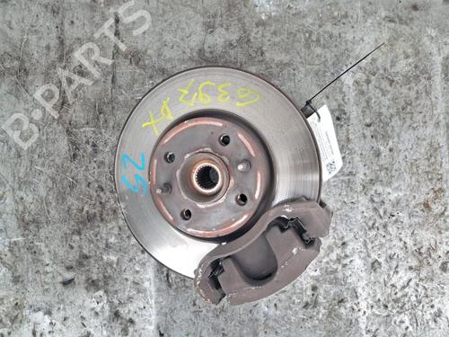Used Right front steering knuckle Right front steering knuckle LANCIA MUSA (350_) 1.3 D Multijet (350.AXB11, 350.AXB1A) (70 hp) 33193890 33193890