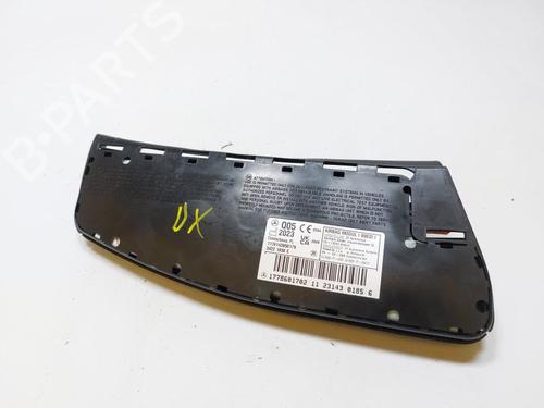 right-seat-airbag-mercedes-benz-a-class-w177-2018-33197912 main image
