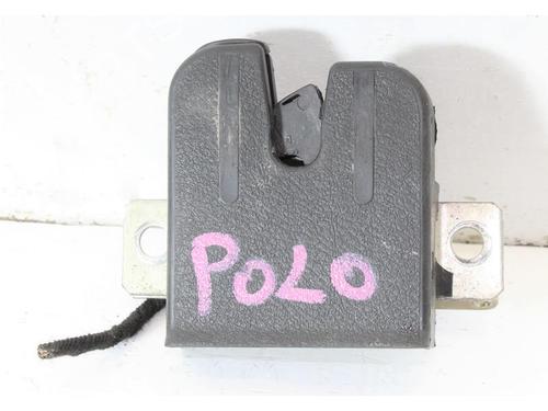 Used Tailgate lock VW POLO (9N_, 9A_) 1.2 (54 hp) 15143387