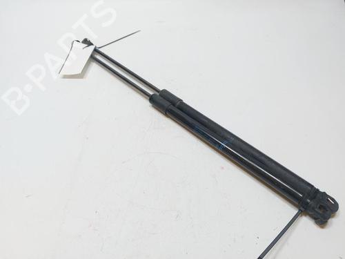 tailgate-lift-support-audi-a3-limousine-8vs-8vm-2013-2014-2015-2016-2017-2018-2019-2020-2021-30453936 main image
