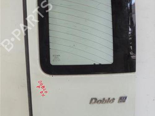Used Right rear door Right rear door 15140362 15140362