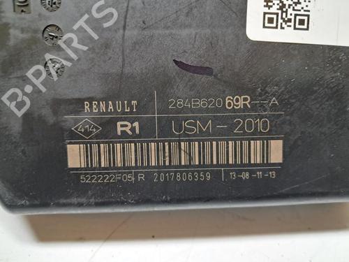 Fuse box RENAULT MEGANE III Hatchback (BZ0/1_, B3_) 1.2 TCe (BZ2B, BZ11) | BP33196328E1 - Image 5