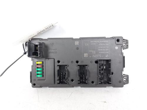 Used Fuse box BMW 3 (F30, F80) 318 d (143 hp) 15166330