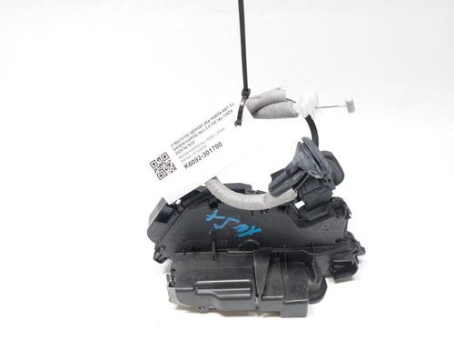 Used Front left lock SKODA KAROQ (NU7, ND7) 2.0 TDI (116 hp) 31011009