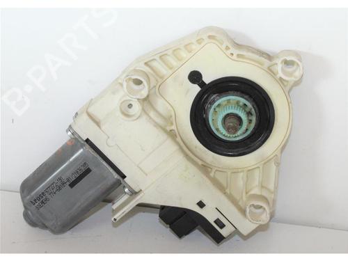 Elevalunas delantero derecho AUDI A6 C6 (4F2) 3.0 TDI quattro (225 hp) 15144471