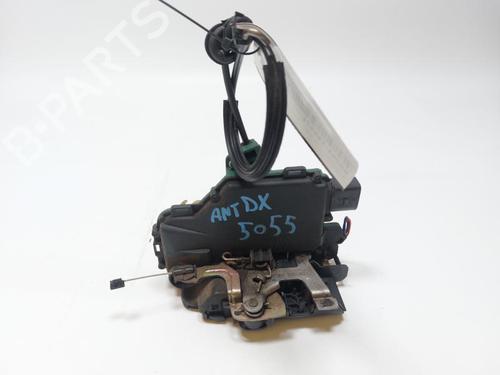 Højre fortil lås VW BORA I (1J2) 1.9 TDI (101 hp) 30455197