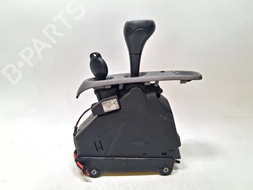 Used Shift knob Shift knob SMART FORTWO Coupe (451) 0.8 CDi (451.300) (45 hp) 40491966 40491966