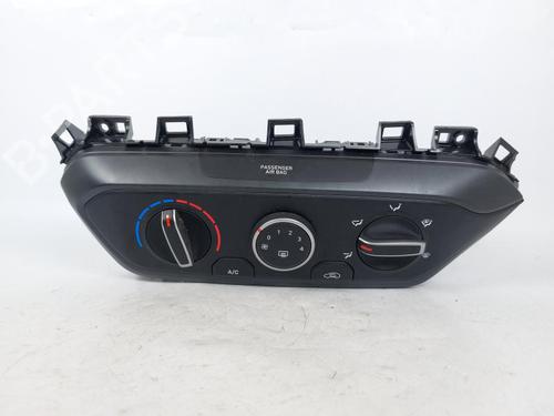 Used Climate control Climate control HYUNDAI i20 ACTIVE (IB, GB) 1.0 T-GDI (101 hp) 15164357 15164357