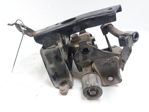 Used Gearbox mount TOYOTA YARIS (_P13_) 1.0 (KSP130_, KSP130) (69 hp) 29824252