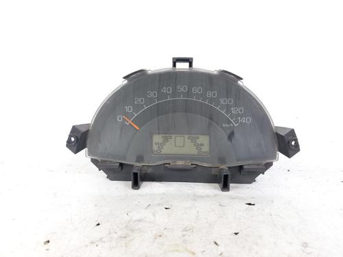 Used Instrument cluster Instrument cluster SMART CABRIO (450) 0.6 (S1OLD2, 450.452) (61 hp) 18740456 18740456