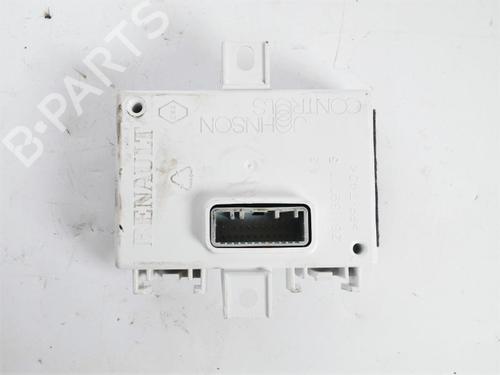 Used Engine control unit (ECU) Engine control unit (ECU) RENAULT KOLEOS I (HY_) 2.0 dCi 4x4 (HY0K) (150 hp) 15151094 15151094