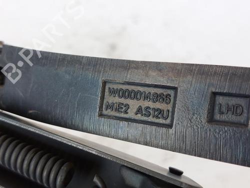 Front windshield wiper arm NISSAN JUKE (F15) 1.5 dCi | BP15158477C143 