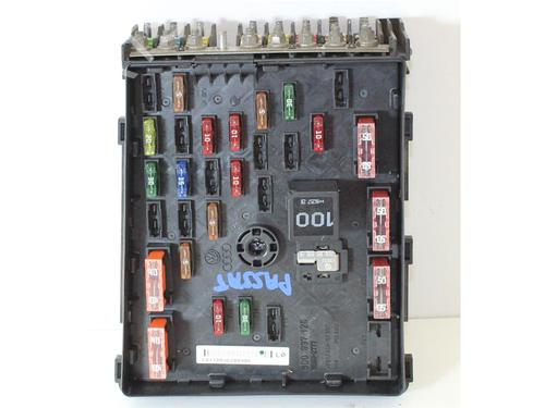 Used Fuse box Fuse box VW PASSAT B6 (3C2) 1.4 TSI (122 hp) 15143527 15143527