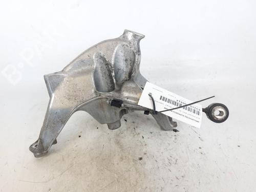 Used Engine mount Engine mount 18829298 18829298