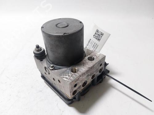 Used ABS pump PEUGEOT 206 Hatchback (2A/C) 1.4 HDi eco 70 (68 hp) 30802761
