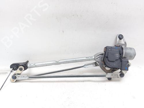 Used Front wiper motor FORD FOCUS IV Turnier (HP) 1.5 EcoBlue (120 hp) 25152504