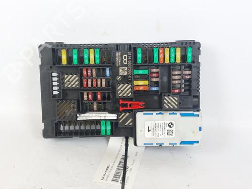 Used Fuse box BMW 5 (G30, F90) 520 d xDrive (190 hp) 15176007