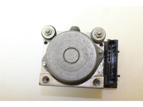 Used ABS pump ABS pump RENAULT MODUS / GRAND MODUS (F/JP0_) 1.2 (JP0C, JP0K, FP0C, FP0K, FP0P, JP0P, JP0T) (75 hp) 15143801 15143801
