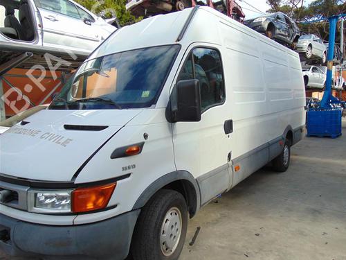 Front wiper motor IVECO DAILY III Van 35 S 13 V,35 C 13 V | BP23879655M29 