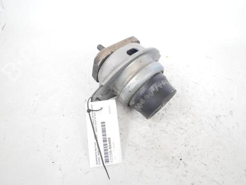 Used Engine mount Engine mount LAND ROVER RANGE ROVER SPORT I (L320) 3.0 D 4x4 (245 hp) 15159029 15159029