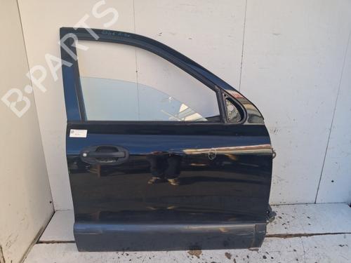Used Right front door Right front door 39067754 39067754