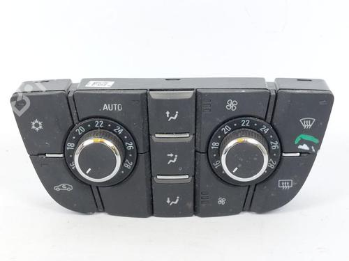 Used Climate control Climate control OPEL MERIVA B MPV (S10) 1.7 CDTI (75) (131 hp) 15168778 15168778