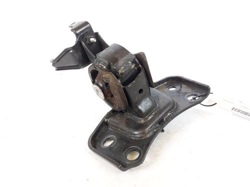 Used Gearbox mount Gearbox mount TOYOTA AURIS Estate (_E18_) 1.8 Hybrid (ZWE186_, ZWE186R, ZWE186H) (136 hp) 15264666 15264666