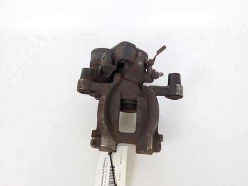 Used Right front brake caliper Right front brake caliper BMW X1 (F48) xDrive 25 e Plug-in-Hybrid (220 hp) 17204375 17204375