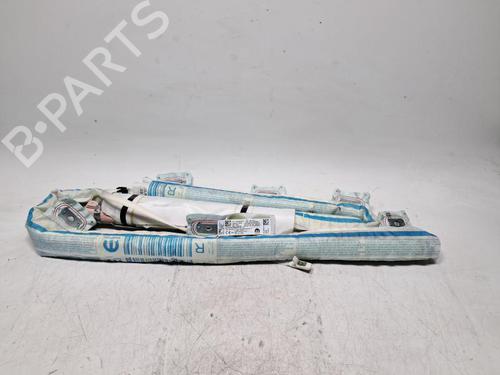 right-curtain-airbag-fiat-tipo-saloon-356_-357_-2015-33194966 main image