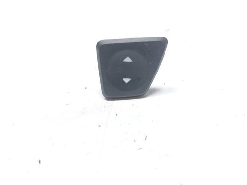 right-front-window-switch-fiat-500-312_-2007-30613419 main image