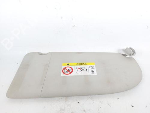 Used Right sun visor Right sun visor 17658988 17658988