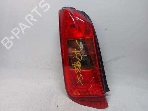 left-taillight-lancia-musa-350_-2004-2005-2006-2007-2008-2009-2010-2011-2012-37259962 main image
