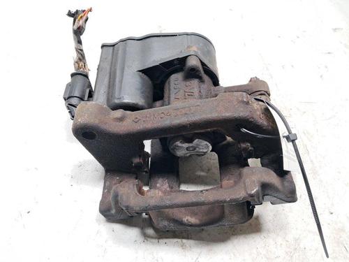 Used Right front brake caliper Right front brake caliper PEUGEOT 308 II (LB_, LP_, LW_, LH_, L3_) 1.6 BlueHDi 120 (120 hp) 33734575 33734575