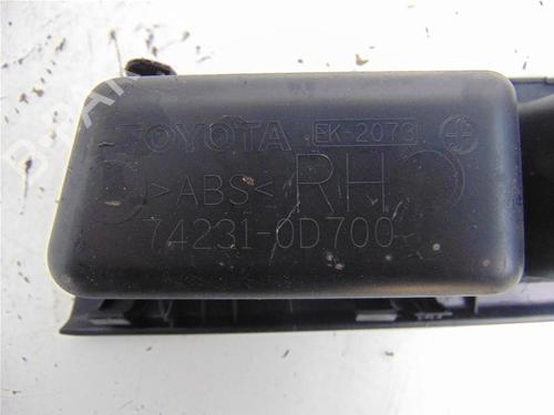 Right front window switch TOYOTA YARIS (_P13_) 1.5 Hybrid (NHP130_, NHP130) | BP15140468I26
