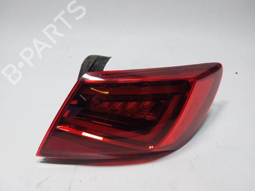 Used Right taillight SEAT LEON (5F1) 1.6 TDI (115 hp) 33194340