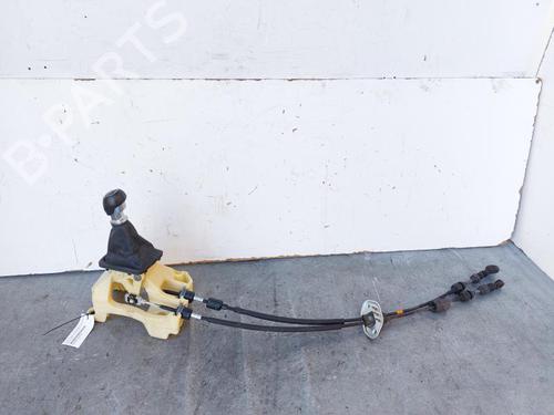 Used Gear lever KIA CARENS IV 1.7 CRDi (116 hp) 15161377