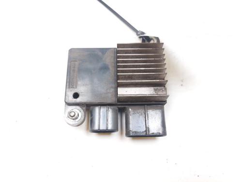Used Radiator fan Radiator fan TOYOTA YARIS (_P13_) 1.5 Hybrid (NHP130_, NHP130) (101 hp) 27443037 27443037