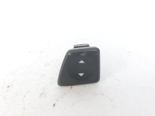 Used Right front window switch Right front window switch FIAT 500 (312_) 1.3 D Multijet (312AXE1A) (95 hp) 23881292 23881292