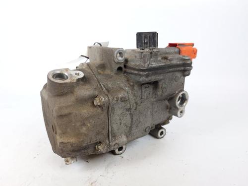 Used AC compressor AC compressor TOYOTA AURIS Estate (_E18_) 1.8 Hybrid (ZWE186_, ZWE186R, ZWE186H) (136 hp) 15264672 15264672