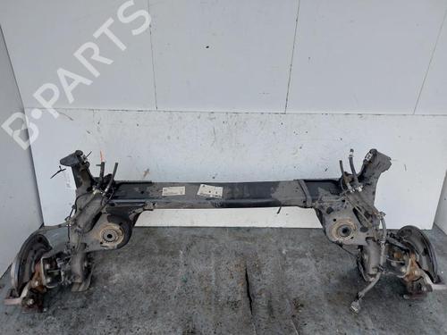 Używane Oś tylna NISSAN JUKE (F16_) 1.6 Hybrid (143 hp) 30802619