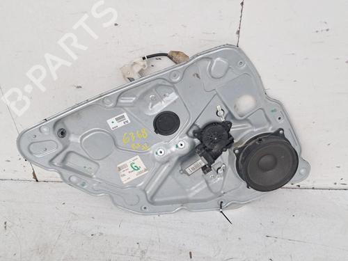 Used Left rear window motor Left rear window motor ALFA ROMEO 159 (939_) 1.9 JTDM 16V (939AXC1B, 939AXC12) (150 hp) 33193665 33193665