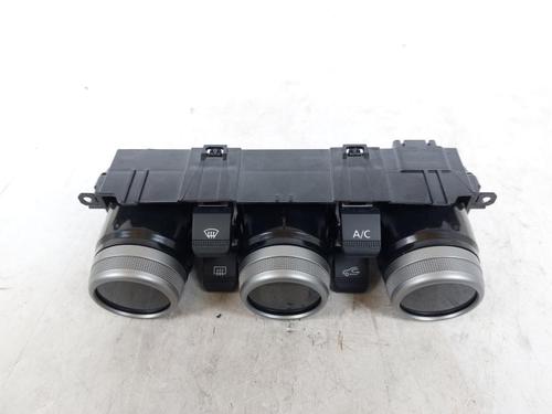 Used Climate control Climate control DACIA DUSTER (HM_) 1.3 TCe 130 (HMMF) (131 hp) 19696903 19696903