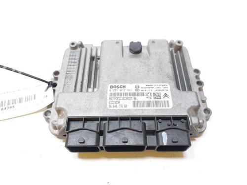 Used Engine control unit (ECU) Engine control unit (ECU) 30454363 30454363
