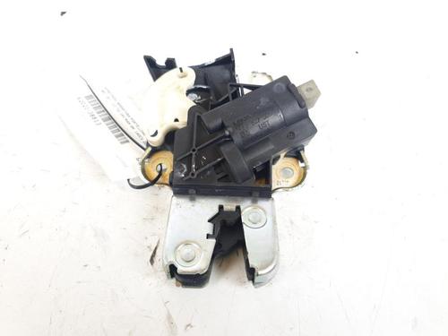 Used Tailgate lock AUDI A4 B7 (8EC) 2.0 TDI (140 hp) 15155255