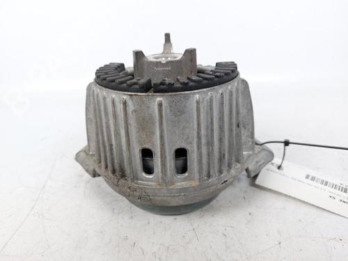 Used Engine mount MERCEDES-BENZ C-CLASS T-Model (S204) C 220 CDI (204.202) (170 hp) 15166238