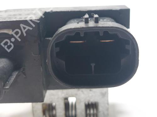 Radiator fan NISSAN JUKE (F16_) 1.6 Hybrid | BP30802663M35