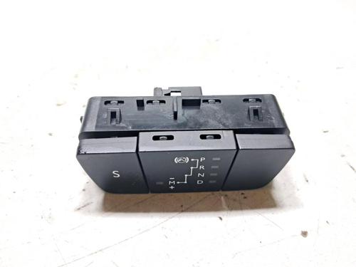 Used Gear lever Gear lever CITROËN C3 III (SX) 1.2 THP 110 (SXHNPS, SXHNZT, SXHNZ6) (110 hp) 33194948 33194948