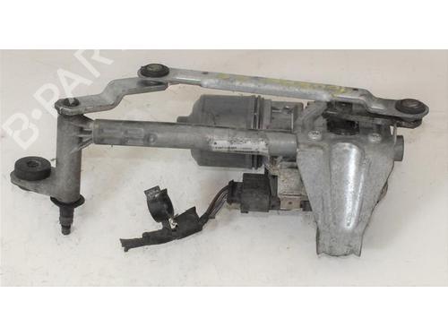 Used Front wiper motor VW TOURAN (1T1, 1T2) 1.6 (102 hp) 15141875