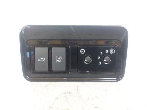 Used Climate control JAGUAR XE (X760) 2.0 D (180 hp) 21083215