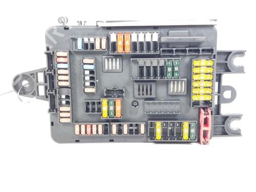 Used Fuse box Fuse box BMW 3 (F30, F80) 318 d (143 hp) 15166331 15166331